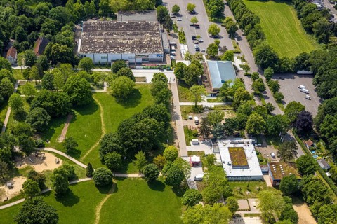 Aerial view, Hannibal-Arena ice rink in Revierpark Gysenberg, restaurants and meadow, Börnig,