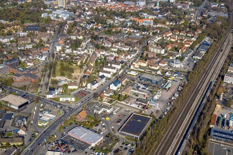 Aerial view, residential area, local view around Victoriastraße Bundesstra0e B54, Lünen, Ruhr area,