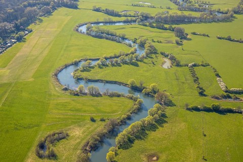 Aerial photograph, Lünen-Lippeweiden airfield and river Lippe meander with Lippe floodplain nature