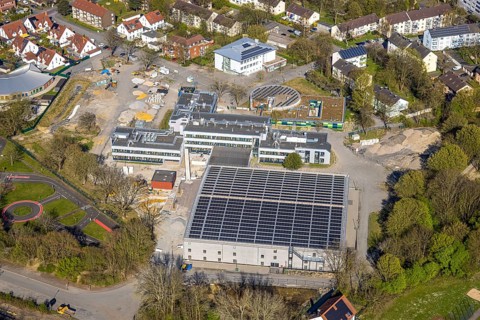 Aerial view, Käthe-Kollwitz-Gesamtschule und Sporthalle, Lünen-Süd, Lünen, Ruhr area, North