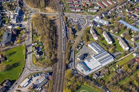 Aerial view, Lünen Preußen railway station, industrial estate, Horstmar, Lünen, Ruhr area, North