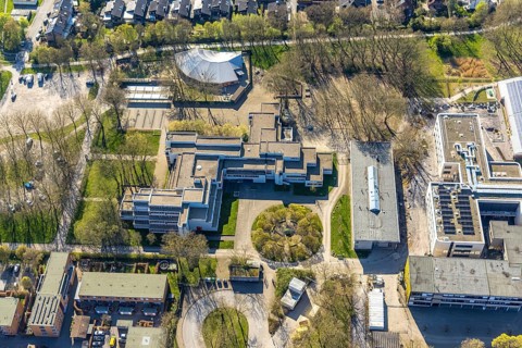 Aerial photo, Altlünen school centre, grammar school, Kita Small Munsterlander Lünen e.V.,