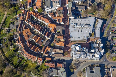 Aerial view, shopping centre at Christinentor, office high-rise buildings at Christinentor, old
