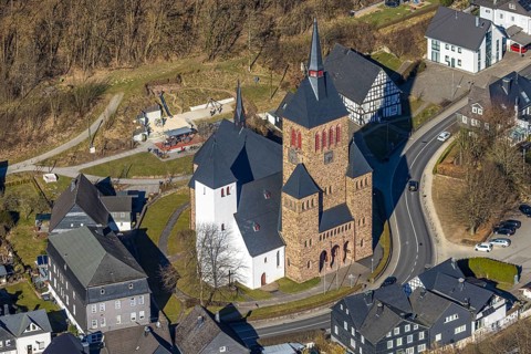 Aerial view, Church of St. Peter and Paul, Kirchhundem, Sauerland, North Rhine-Westphalia, Germany,