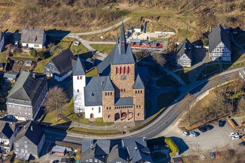 Aerial view, Church of St. Peter and Paul, Kirchhundem, Sauerland, North Rhine-Westphalia, Germany,