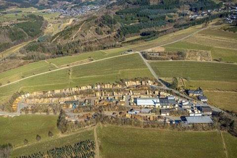 Aerial view, Jürgens Holzbearbeitung GmbH sawmill, forest area hilly landscape with forest damage,