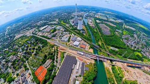 STEAG cogeneration plant Herne at the Rhine-Herne canal, left the motorway junction Herne large