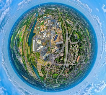Industrial area Heerstraße Crange at the Rhine-Herne Canal and motorway A42, globe, fisheye image,