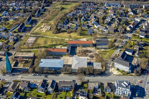 Aerial view, Halden secondary school, KEO primary school, Montessori Campus Westfalia - primary