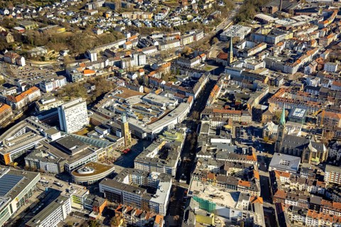 Aerial view, city centre with Rathaus Galerie, pedestrian zone Rathauspassage, medium-sized town,
