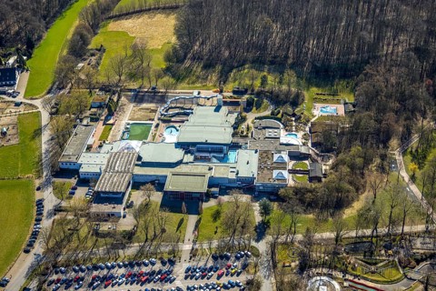Aerial view, LAGO Die Therme, swimming pool outdoor pool and wellness centre, Börnig, Herne, Ruhr