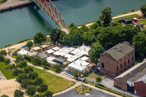 Aerial view, Steinmeister's beer garden - Oskar am Kanal, area former colliery Unser Fritz, artist