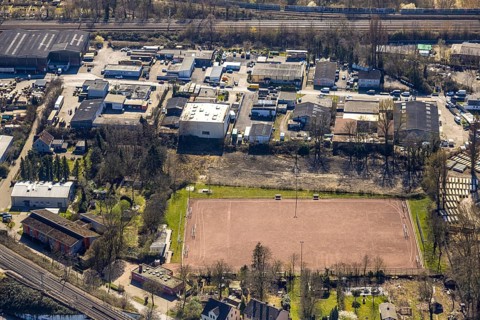 Aerial view, commercial area Am Großmarkt with sports field, Baukau-West, Herne, Ruhr area, North