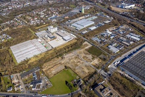 Aerial view, Sanacorp in the industrial area Lindenallee and Koniner Straße, fallow land at