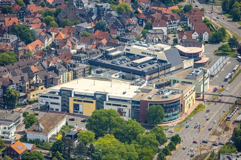 Aerial view, Reschop-Carre shopping centre with Saturn and Kaufland supermarket, Hattingen, Ruhr