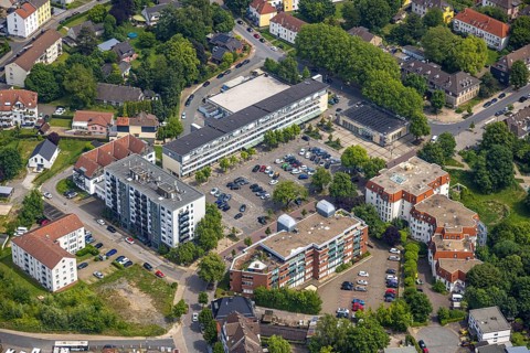 Aerial view, freshly renovated market place Welper, shopping centre and car park Thingstraße,