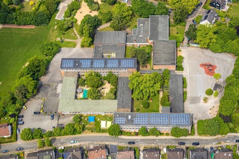 Aerial photo, Community primary school GGS Oberwinzerfeld with roof with solar panels, AWO day care