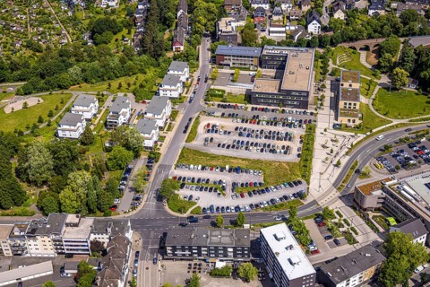 Aerial view, Campus Velbert/Heiligenhaus university and car parks, new residential area Am