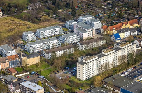 Aerial view, new housing estate Schlägelstrasse and Eisenstrasse, high-rise apartment block on