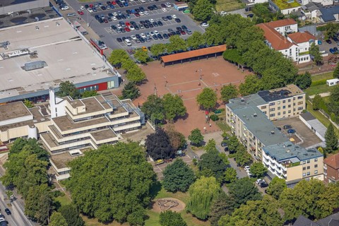 Aerial view, Rathaus-Center and Höveler Markt, Bürgeramt Terrassenhaus, car parks, Bockum-Hövel,