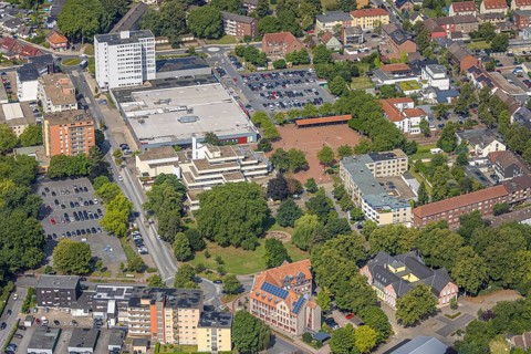 Aerial view, Rathaus-Center and Höveler Markt, Bürgeramt Terrassenhaus, car parks, Bockum-Hövel,