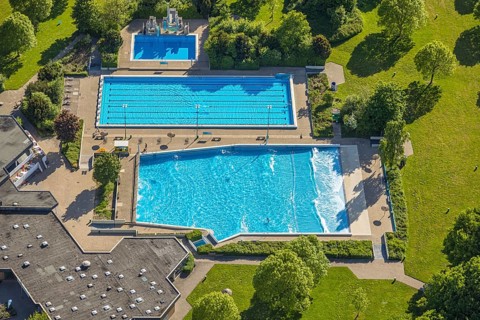 Aerial view, Selbachpark outdoor pool at Hotel Selbachpark, Pelkum district, Hamm, Ruhr area, North