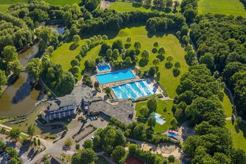 Aerial view, Selbachpark outdoor pool at Hotel Selbachpark, Pelkum district, Hamm, Ruhr area, North