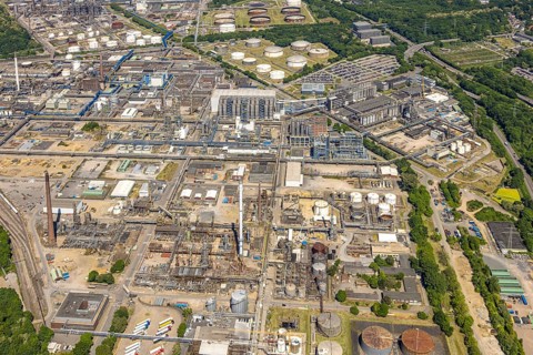 Aerial view, Ruhr Oil Refinery Scholven, Scholven, Gelsenkirchen, Ruhr Area, North