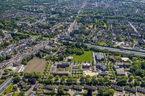 Aerial view, Schloss Berge office park with Gelsenkirchen tax office, Ludwig-Erhard-Straße