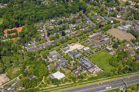 Aerial view, Schloss Berge office park with Gelsenkirchen tax office, Ludwig-Erhard-Straße
