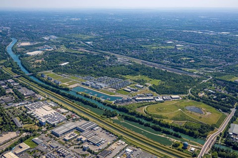 Aerial view, Graf Bismarck Johannes-Rau-Allee neighbourhood, residential complex and Stölting