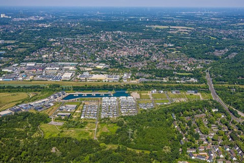 Aerial view, Graf Bismarck Johannes-Rau-Allee urban quarter, residential complex and Stölting