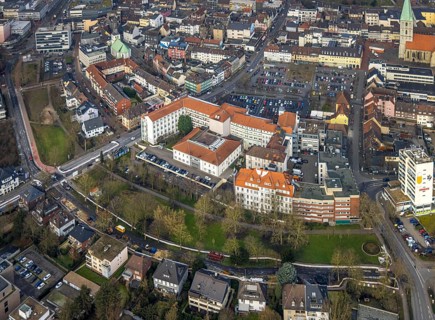 Aerial view, Johanniter-Kliniken Hamm general hospital and Südring car park, at the back