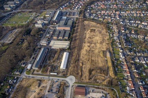 Aerial view, large brownfield site of the former Bergmannsglück colliery in the garden city of