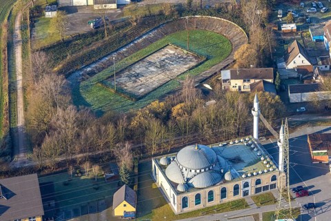 Aerial view, former Barbara Stadium SK Germania Herringen and DitiB Ulu Camii Mosque, Herringen