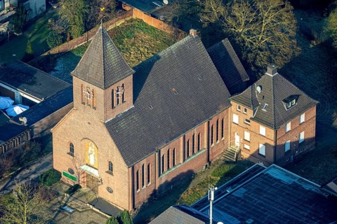 Aerial view, Roman Catholic Herz-Jesu-Kirche on Hammer Straße, Bockum-Hövel, Hamm, Ruhr area, North