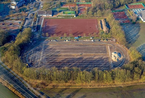 Aerial view, Selbachpark, sports field football stadium 1. FC Pelkum e.V. and tennis courts,