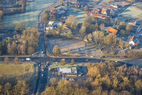 Aerial view, intersection of Werler Straße, federal road B63 and Ostdorfstraße, former Kley garden