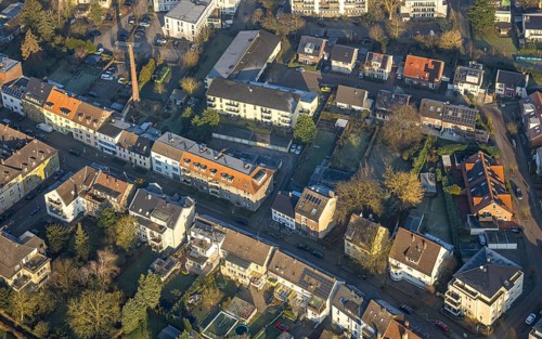 Aerial view, residential area with apartment blocks at Kentroper Weg 20-40, Sundermann chimney,