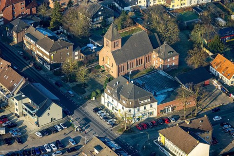 Aerial view, Roman Catholic Herz-Jesu-Kirche on Hammer Straße, Bockum-Hövel, Hamm, Ruhr area, North