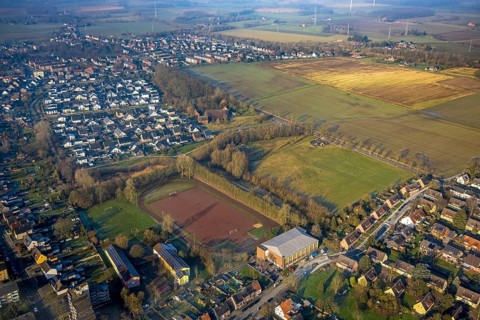 Aerial view, building area south and north of Horster Straße, Stefanhalle and old football pitch