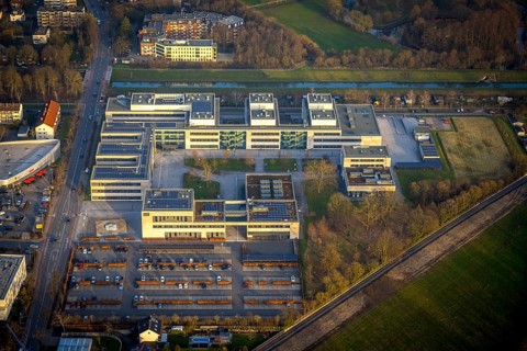 ATTENTION Photos with partial blurring created by tilt technique on the lens side, aerial photo,