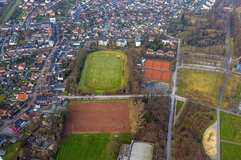 Aerial view, sports ground Glück-Auf-Stadion and tennis courts Tennisclub Herringen 1956 e. V.,