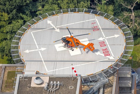 Aerial view, helipad and rescue helicopter at BG Klinikum Duisburg, BMI air rescue station,