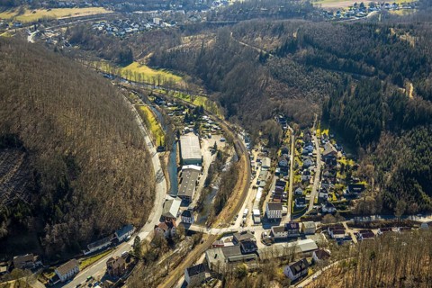 Aerial view, railway crossing Osemundstraße and bridge over the river Volme, Volme bridge on the