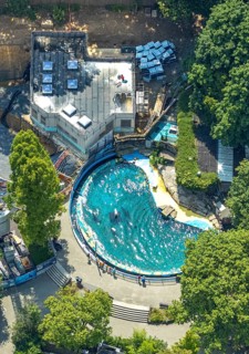 Aerial view, Duisburg Zoo, sea lion enclosure and construction site with modernisation and