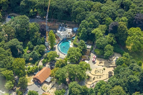Aerial view, Duisburg Zoo, sea lion enclosure and construction site with modernisation and