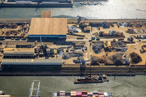 Aerial view, duisport harbour Duisburg, harbour area, scrap island raw material island, Ruhrort,