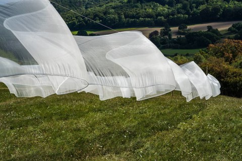 The installation Aurora by Kirsten Sauer (kisa.), 12th international wind art festival 2025,