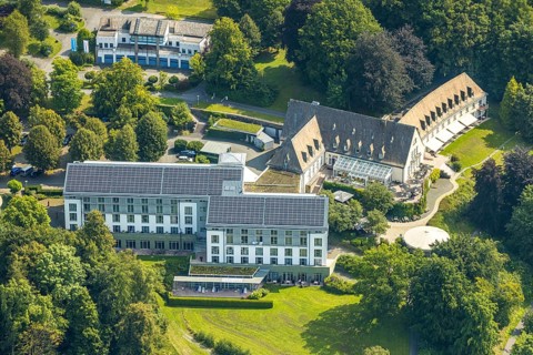 Aerial view, Welcome Hotel Meschede/Hennesee with solar roof and winter garden, Berghausen,